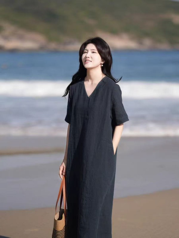  海边邂逅惬意之美：休闲风尚新典范