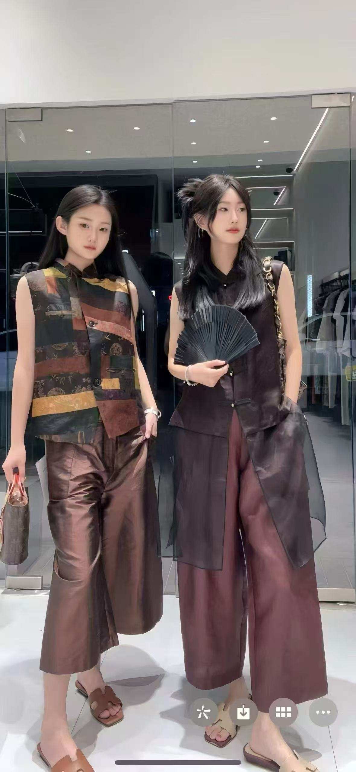 2025夏季服饰新趋势：新中式清凉风爆发，传统纹样+现代薄纱剪裁成穿搭顶流