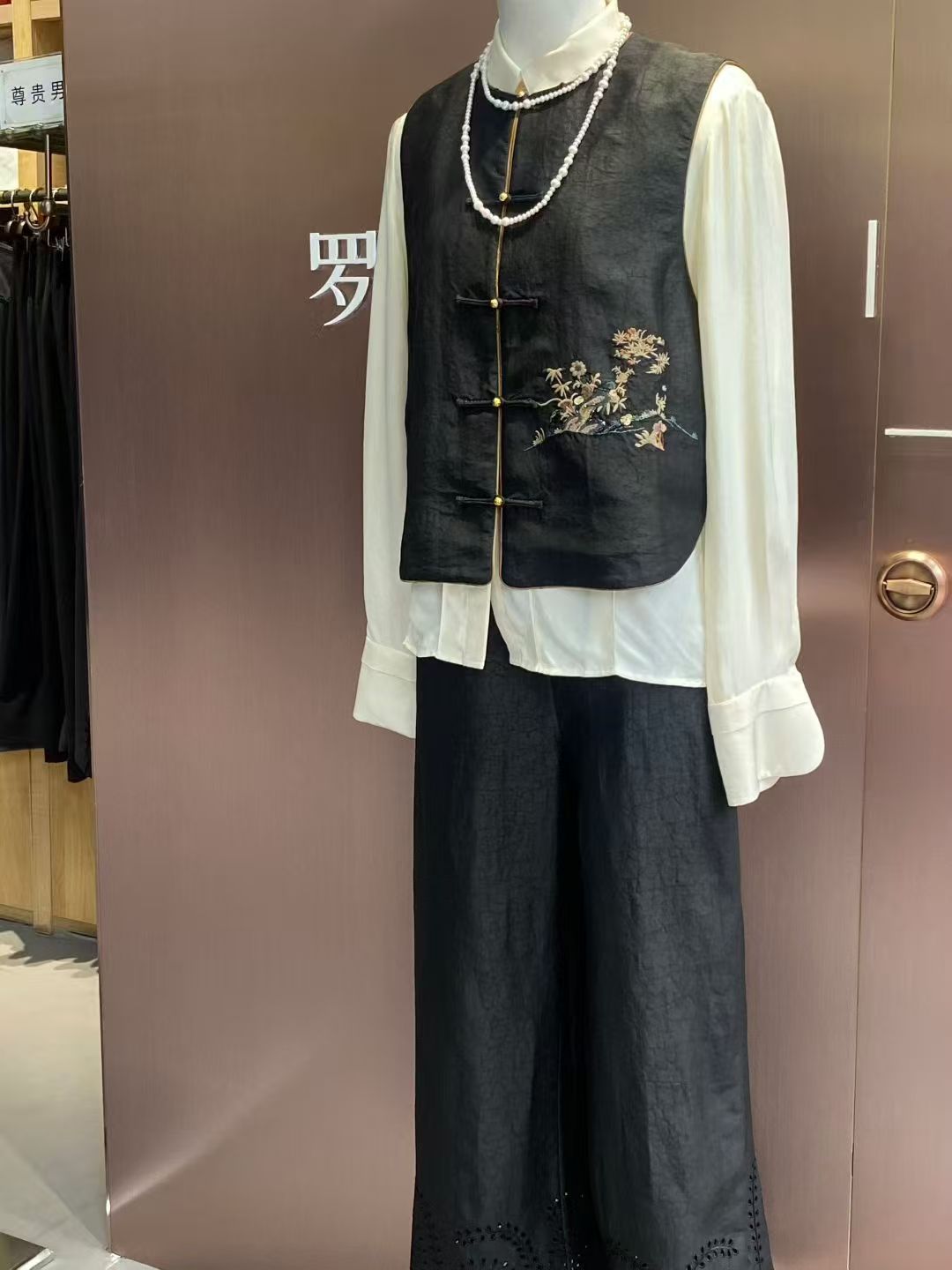 新中式*刺绣欧根纱马甲