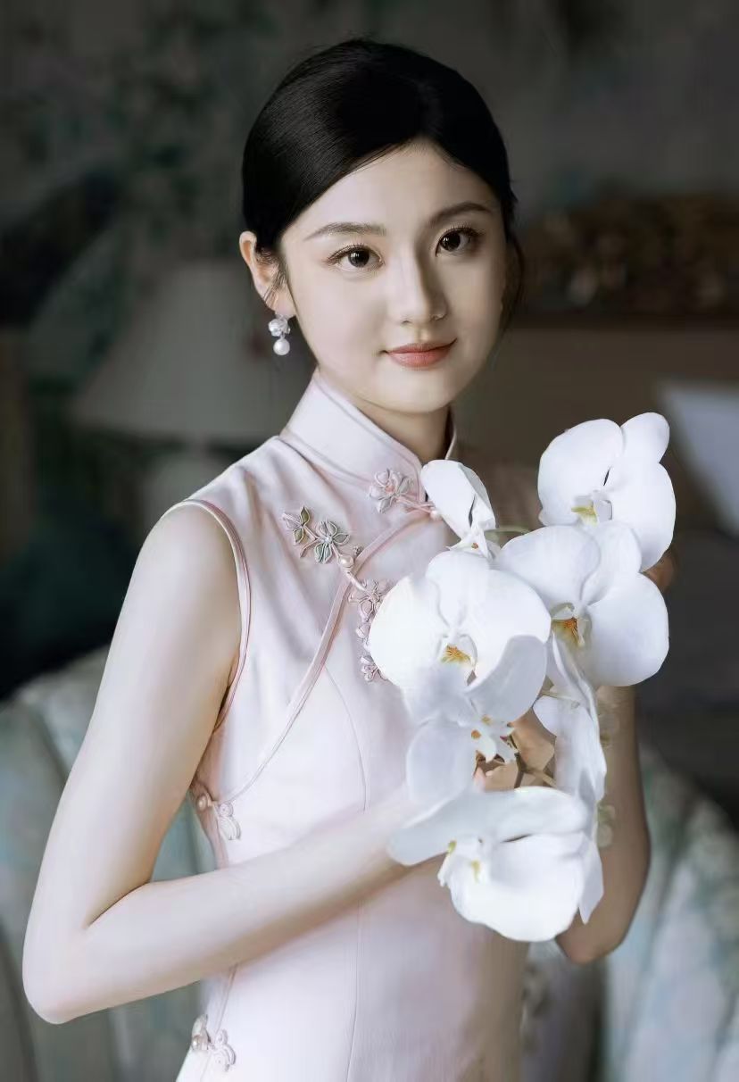 谁说结婚一定要穿大红