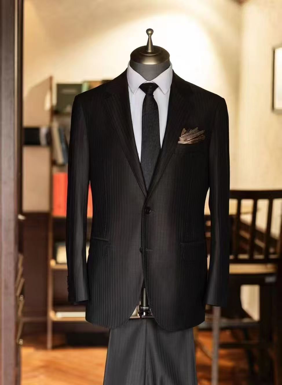 深纹西装如何打造个性休闲造型