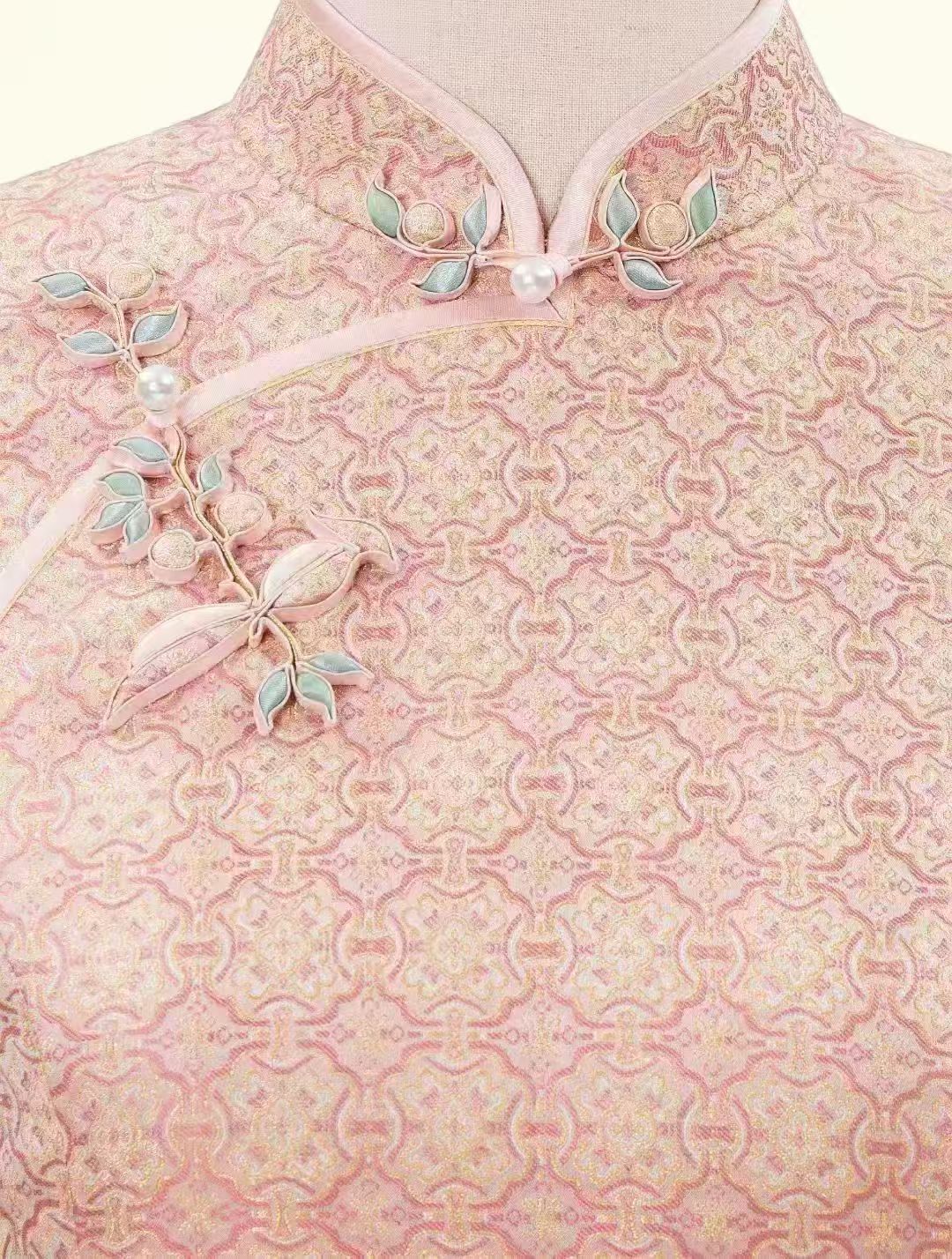 盘扣上的艺术——旗袍精致细节