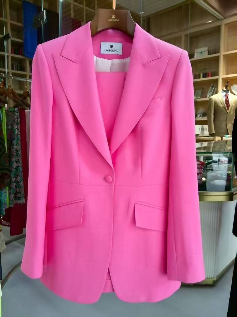 LWRO.KING-明艳的粉色西装